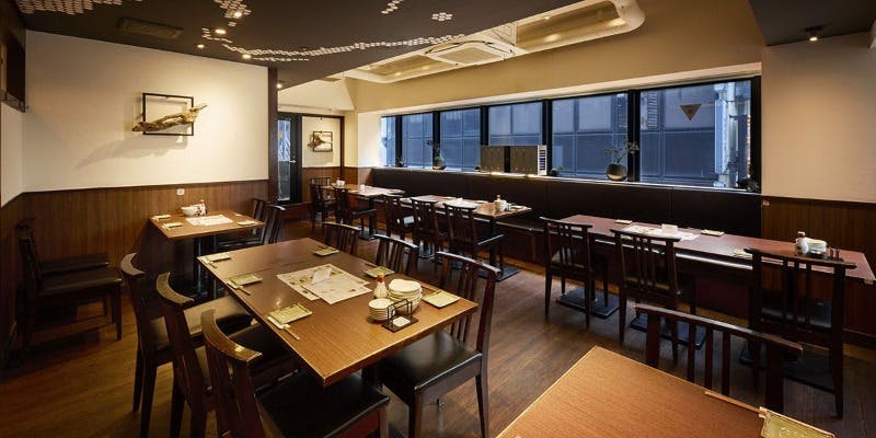 1フロア貸切忘年会　いくらこぼれ飯！蟹！雲丹！名物いくら飯×和牛×雲丹＋3時間飲み放題付き（個室確約）