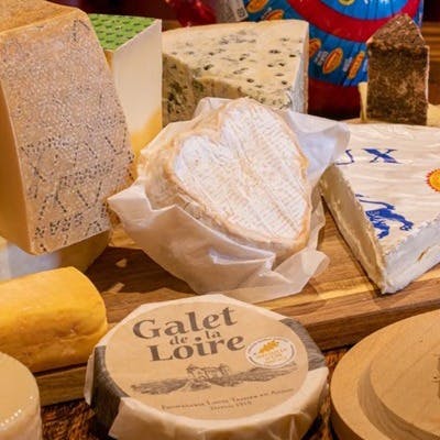 豊富なチーズのラインナップ