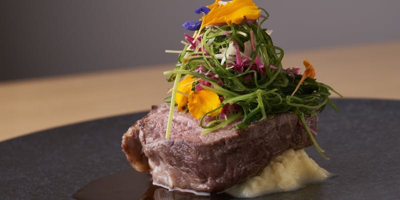 ディナー スペシャリテ含む 全8品