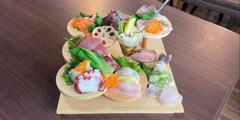 【13,200円コース】前菜、造り、蒸し物、油もの、麺類、など全10品程度（個室確約）