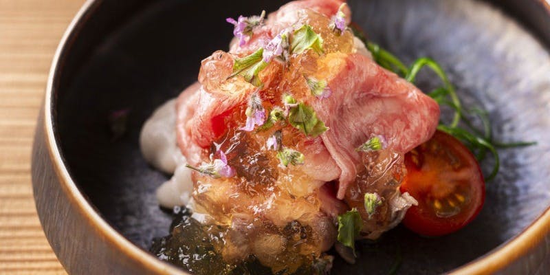 【至 itaru コース】切らずに続いてきた技と旬の恵みを、その日もっともふさわしいかたちでお届け