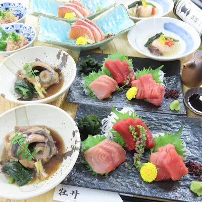 新鮮な海鮮が自慢の当店、圧倒的な満足度が魅力