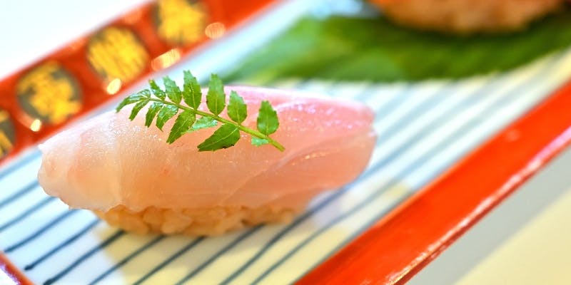 おまかせコース（全12品　握り8貫含む）