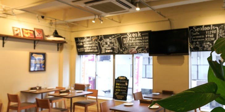 肉バル Bar&Grill motto 池袋 - 画像5