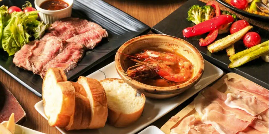 肉バル Bar&Grill motto 池袋 - 画像2