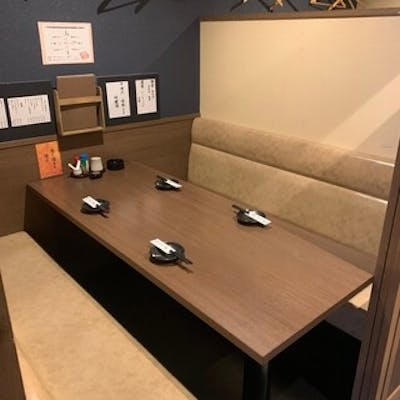 全席完全個室で少人数から団体まで対応可能