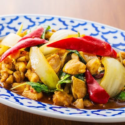 新橋でタイ料理飲み会!本格コースがお得〇