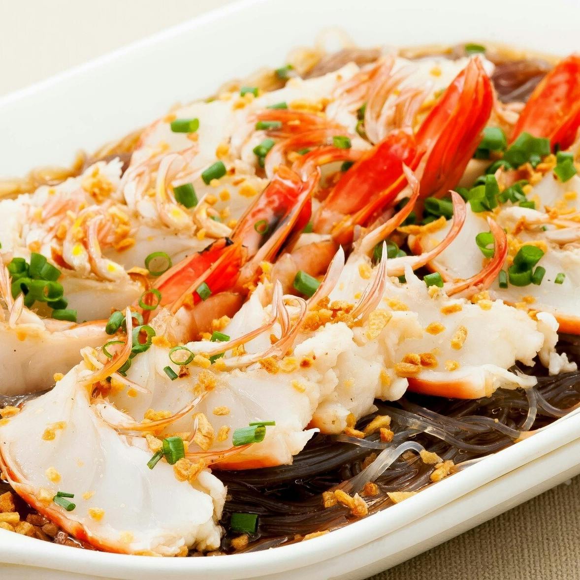 新鮮な海老を使った多彩なメニュー