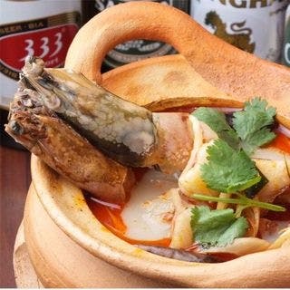 エビの旨味が詰まった贅沢なトムヤムクン