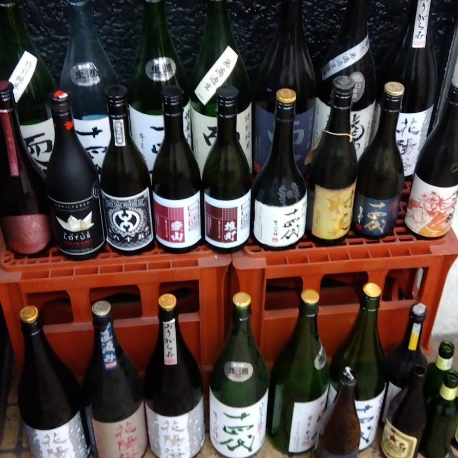 全国各地から厳選した豊富な日本酒