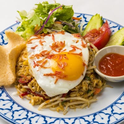 本場の味を再現した多彩なアジアン料理