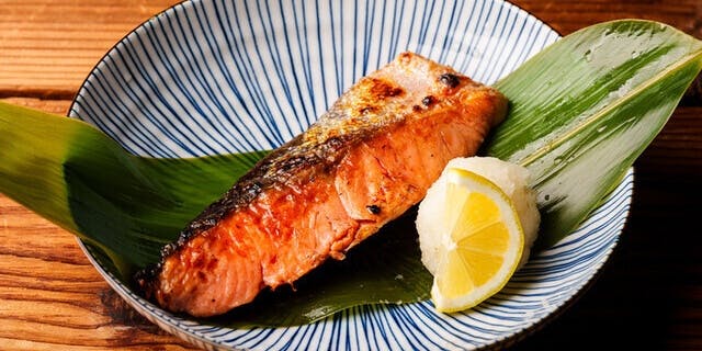 旨いマグロと海鮮居酒屋 漁火 新橋店 - 画像2