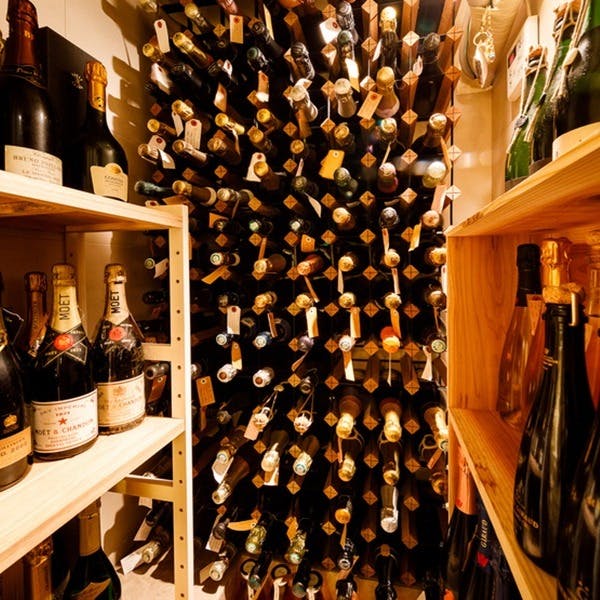 厳選されたシャンパンの品揃え