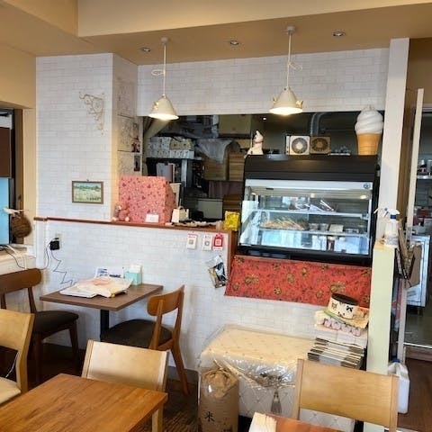 落ち着いた雰囲気の店内でリラックス