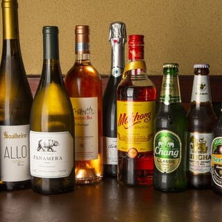 ソムリエ厳選のワインなど。多彩なドリンクメニュー