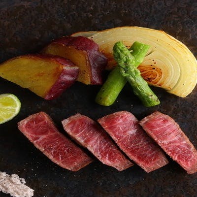 記念日・誕生日にはメッセージ入りデザートプレートをご用意