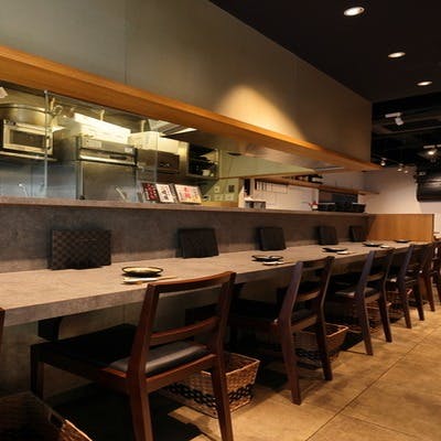 店主の本気を感じる!臨場感を味わえる最高のカウンター席