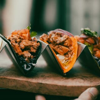 国内外のクラフトビールを16種類常備