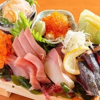 多彩なおつまみで満足度抜群