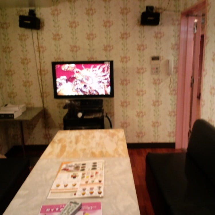 多彩なフードメニューで満足度アップ