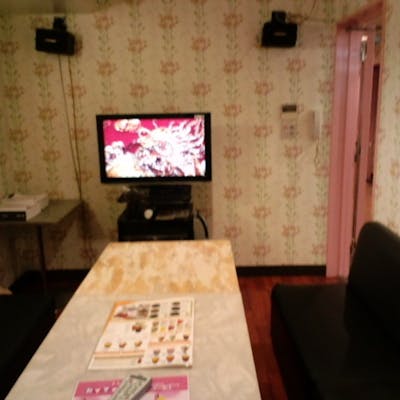 快適な個室とソファー席を完備