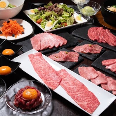 和牛の魅力を引き出す逸品料理の数々