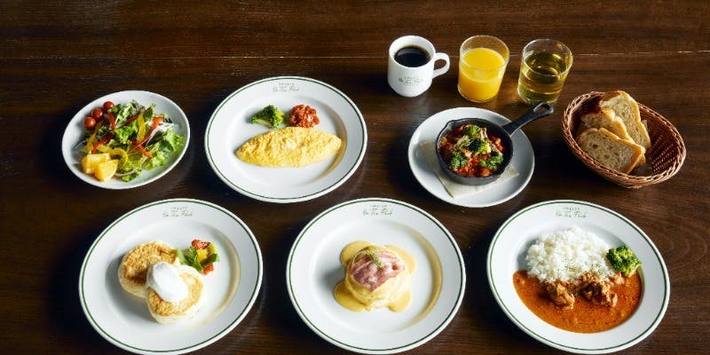 TWELVE ON THE PARK BAR & GRILL - 画像9