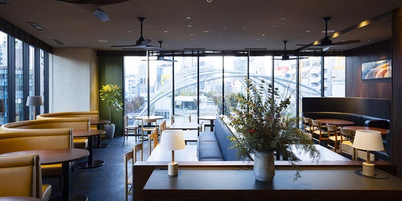 トゥエルヴ オン ザ パーク バー アンド グリル (TWELVE ON THE