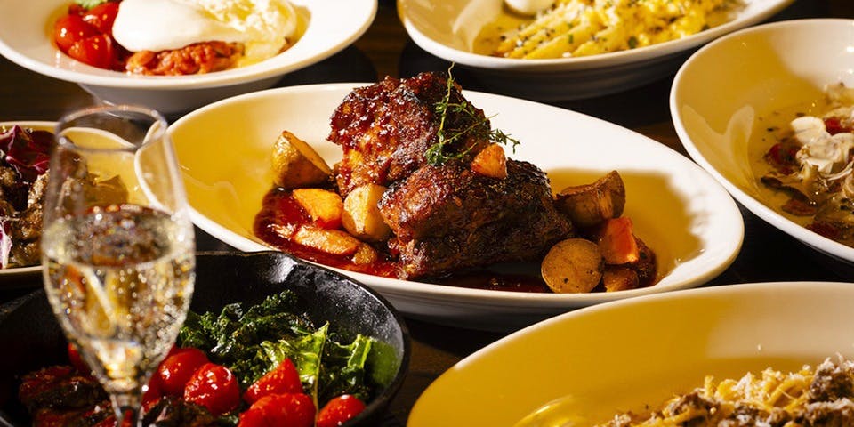 TWELVE ON THE PARK BAR & GRILL - 画像5