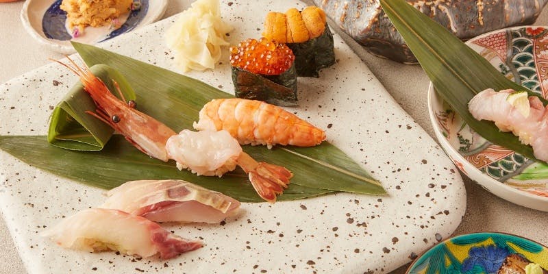 鮨食べ放題＋選べるメインコース