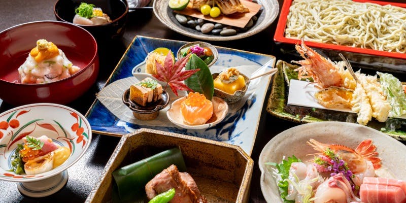 【そば会席：福寿】特別な日のお食事に。日本庭園を望みながら、旬の食材を最高の調理で味わい尽くすコース