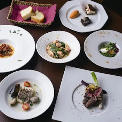 本場仕込みのイタリアンと豊富なコース料理