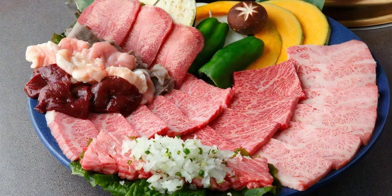 厳選した最高級ランクのお肉を楽しめる「肉匠厳選 匠のVIPプラン」全21品＋プレミアム飲み放題