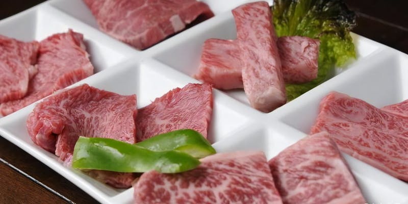 牛一頭から少量しか取れない部位を盛り込んだ「極上希少部位焼肉プラン」 全13品＋プレミアム飲み放題