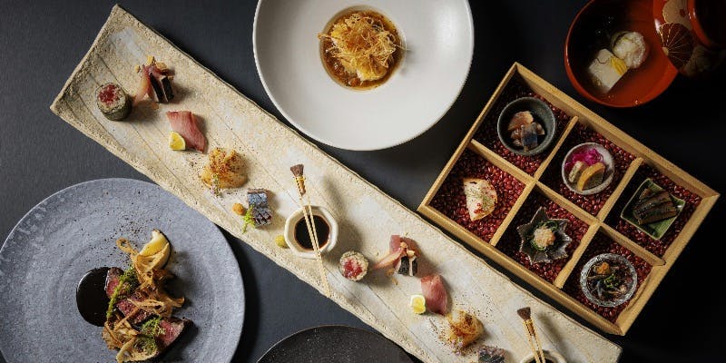 名物【黒トリュフの土鍋ご飯】完全個室で彩る季節会席料理　/12,000円【税込】