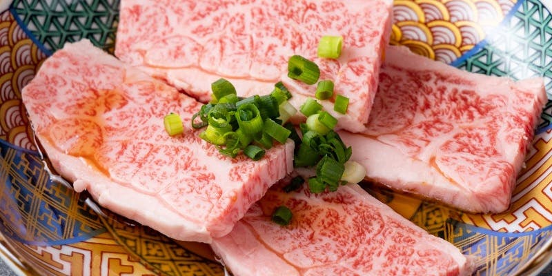 【焼肉スタンダードコース】キムチ、タン、ハラミ、カルビ、ロース、ミニ冷麺など全12品