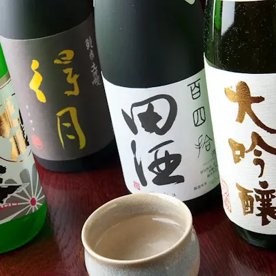 料理を引き立てる、多彩な銘酒