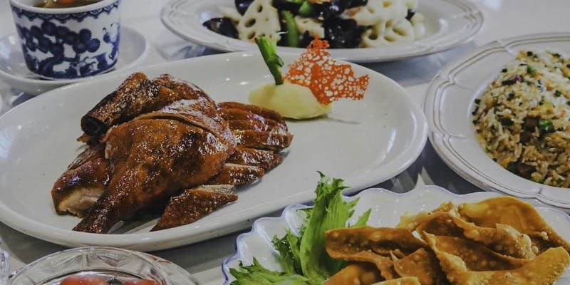 【東寶コース】看板の60時間熟成ダック、東寶炒飯など全6品＋1ドリンク