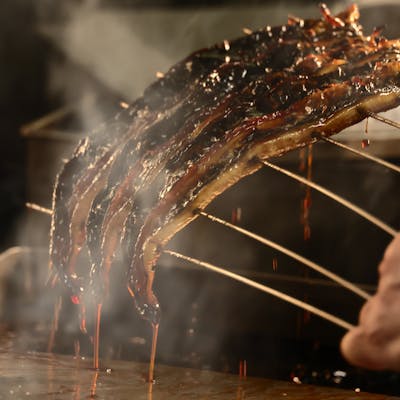 うなぎ本来の旨みを活かす、丁寧な調理と選び抜かれた素材