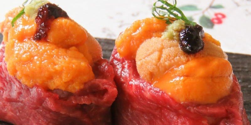 【プレミアム】霜降り馬肉の生雲丹軍艦等人気メニュー盛り沢山コース全9品