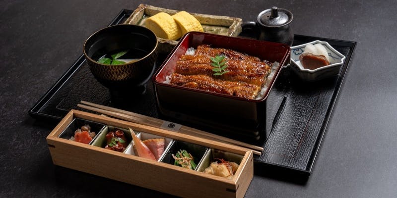 【うな重・季節を感じる前菜・出巻・吸物・漬物まで】和佐の膳