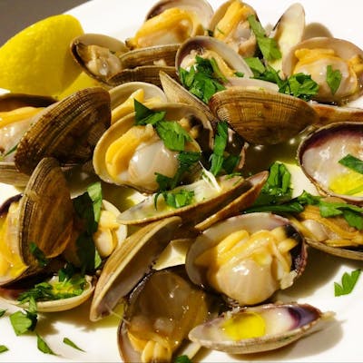 北海道の旬とスペインの技が響き合う