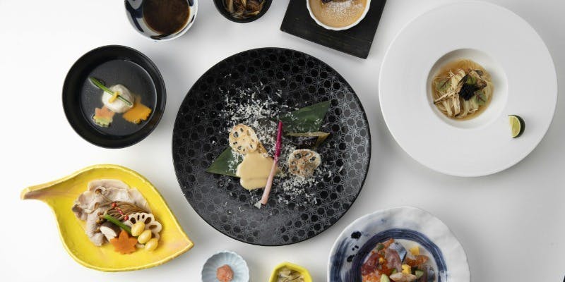 ディナー　五葉松（ごようまつ）コース＋イルミネーションが見える席