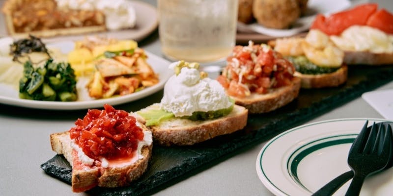【席のみ予約】名物ブルスケッタやこだわりパスタなど多彩なお料理をお楽しみいただけます
