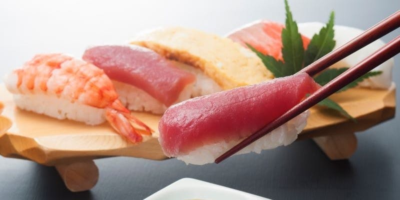 【平日Aコース】8種の寿司食べ放題ディナーブッフェ40種