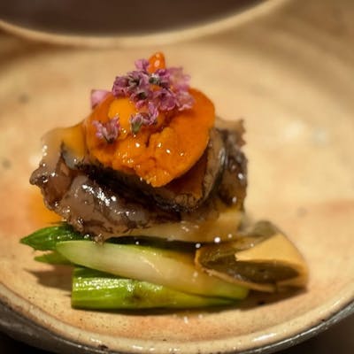 旬な食材を厳選。こだわりのお料理をお楽しみください。