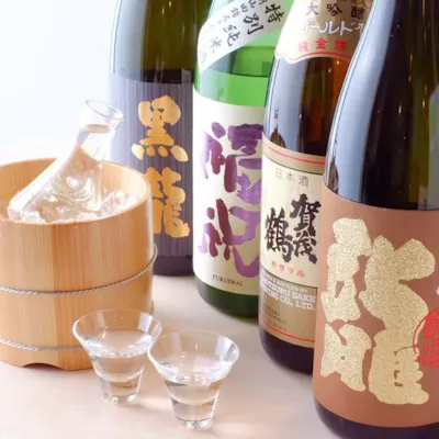 豊富な日本酒と焼酎の品揃え