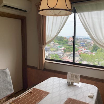 塩竈の街を一望、心が澄む和の隠れ家