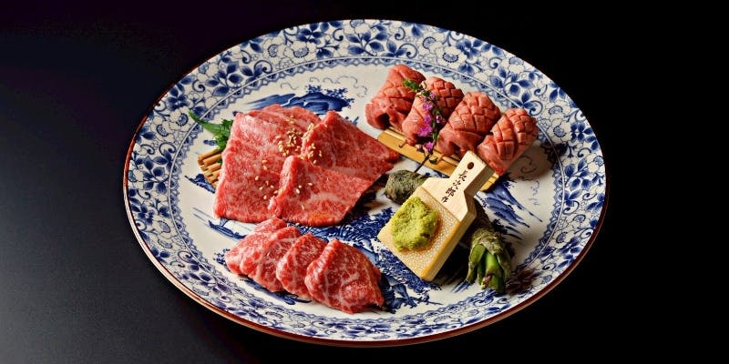 3．黒毛和牛【A5】食べ飲み放題アルコール飲み付き60分（90分制）