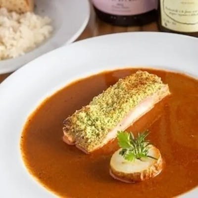 ネパールスパイスとフレンチ技法の融合